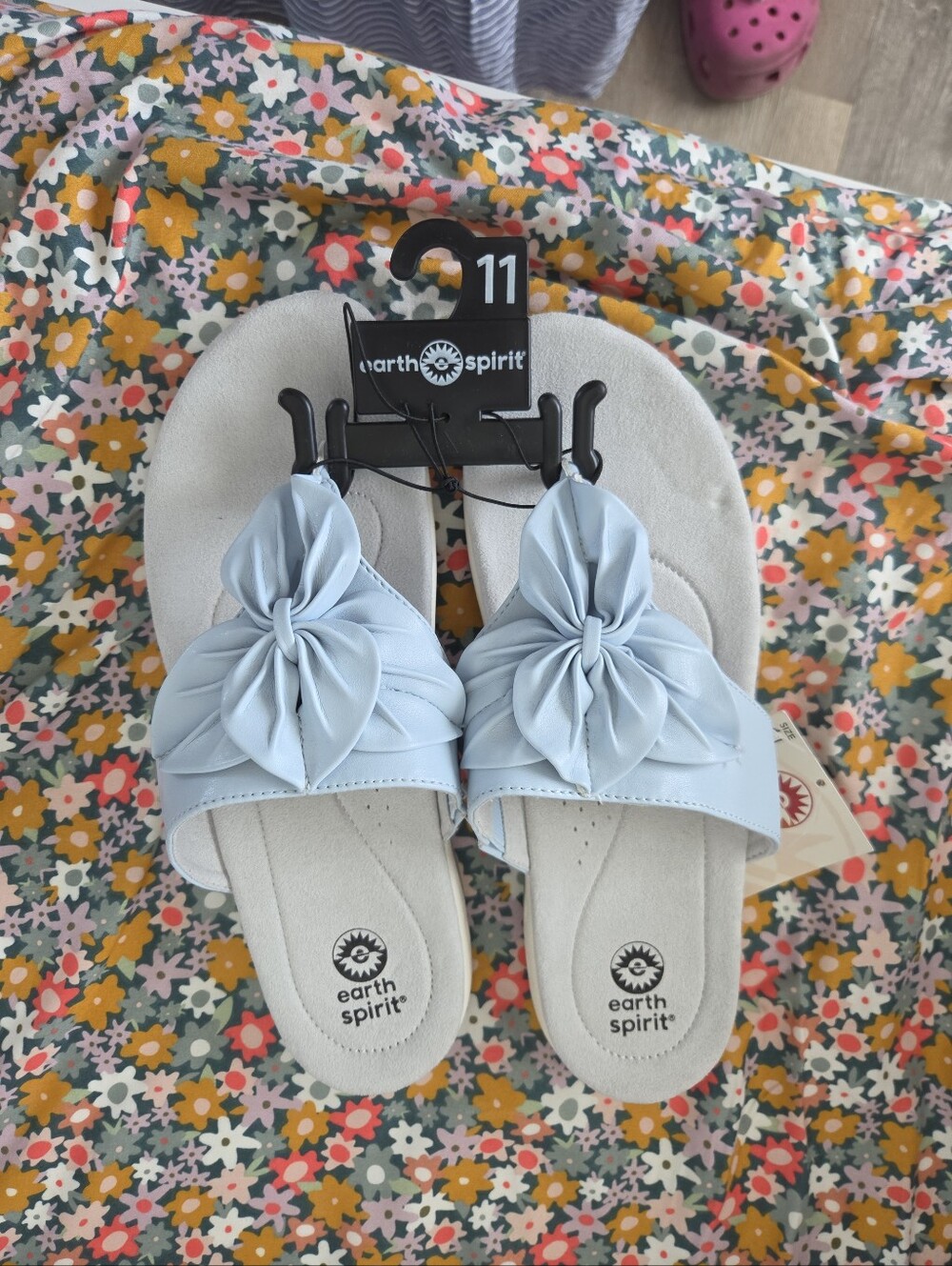 Earth Spirit Women's Brielle  Comfort Thong Sandals
